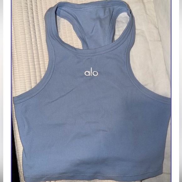 ALO Yoga Aspire tank - Picture 2 of 2